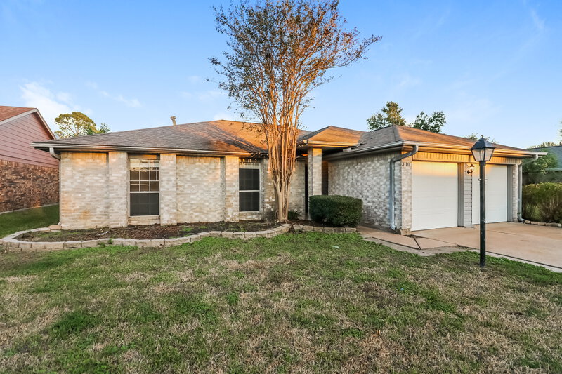 1,980/Mo, 3110 Sedgeborough Dr Katy, TX 77449 Front View
