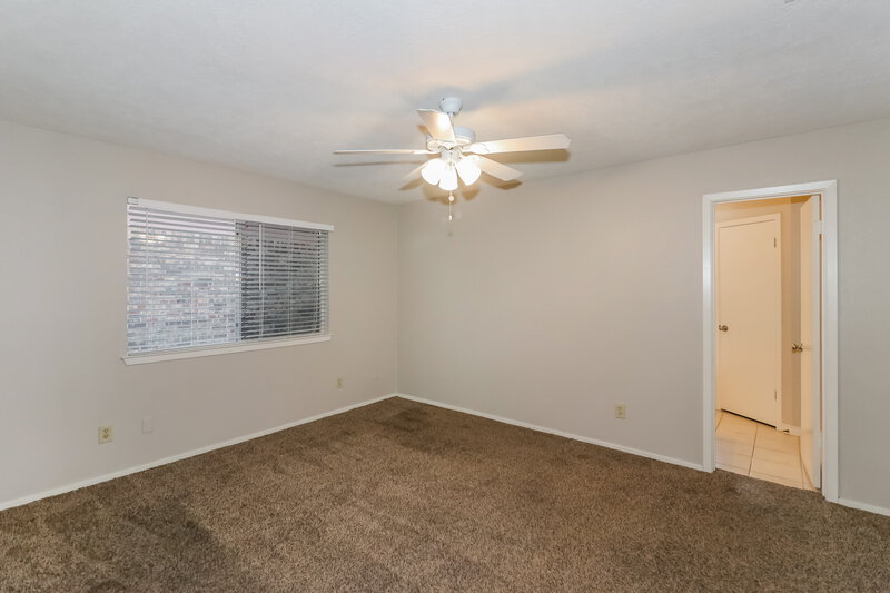 1,980/Mo, 3110 Sedgeborough Dr Katy, TX 77449 Main Bedroom View