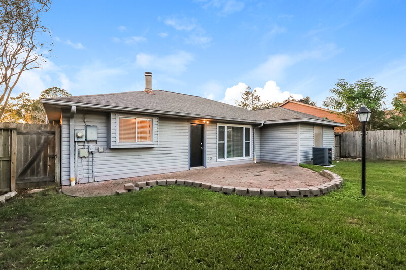 1,980/Mo, 3110 Sedgeborough Dr Katy, TX 77449 Rear View