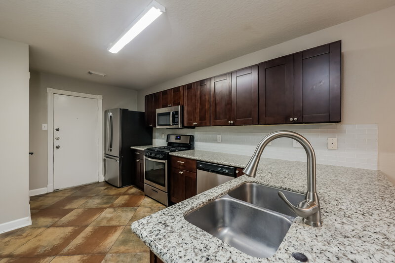1,830/Mo, 7322 Fox Forest Trail Humble, TX 77338 Kitchen View