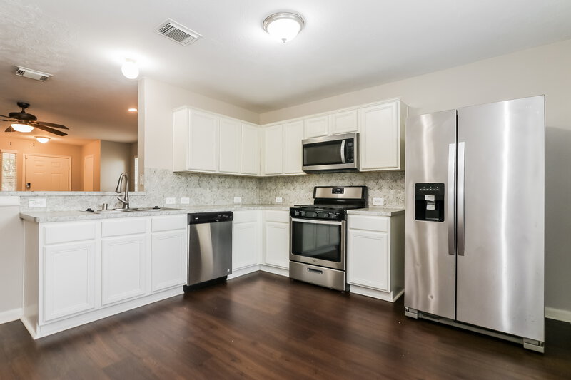 1,830/Mo, 7326 Legacy Pines Drive Cypress, TX 77433 Kitchen View 2