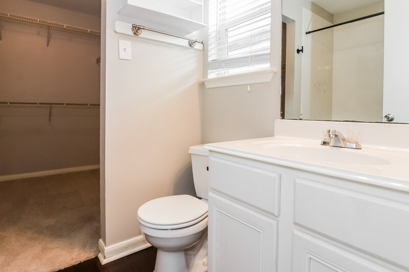 1,830/Mo, 7326 Legacy Pines Drive Cypress, TX 77433 Bathroom View