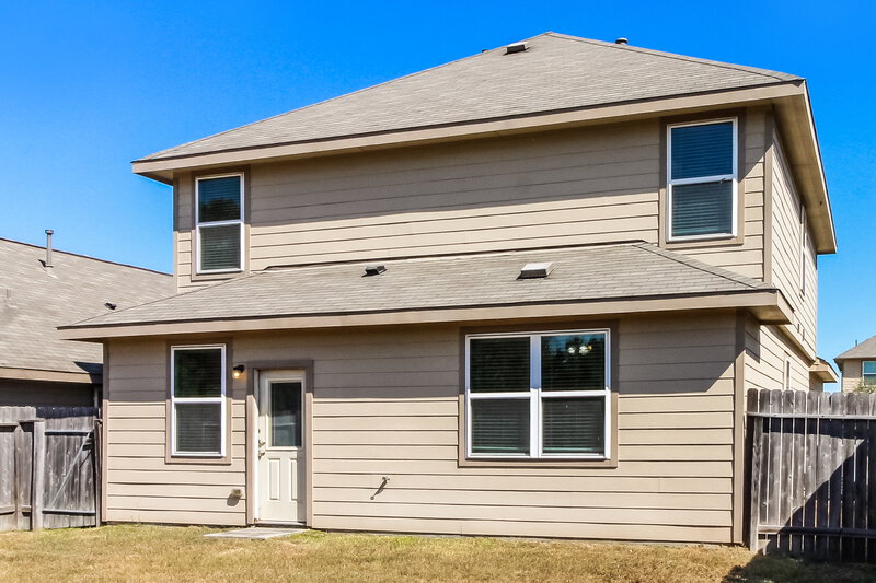 2,035/Mo, 10323 Leafy Autumn Path Houston, TX 77044 Rear View 2