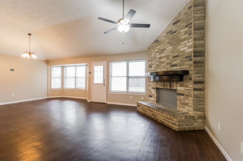1,950/Mo, 15206 Ringfield Drive Houston, TX 77084 Misc View 2