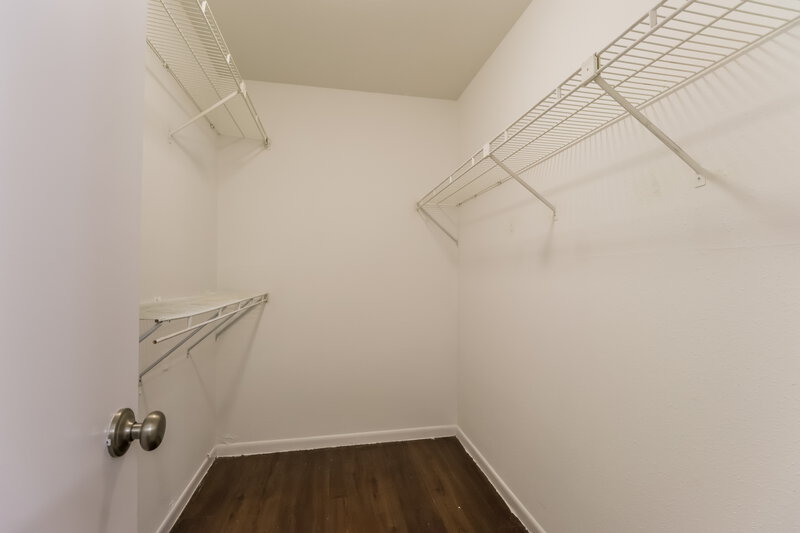 1,950/Mo, 15206 Ringfield Drive Houston, TX 77084 Amenities View