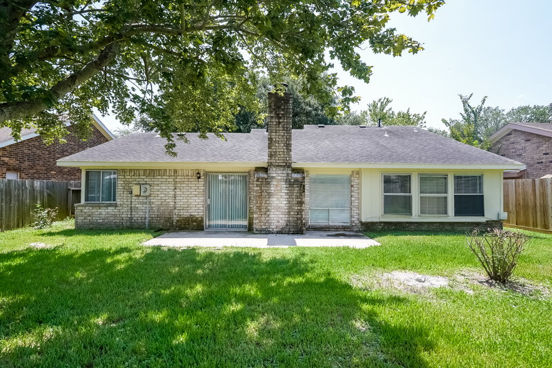 2,500/Mo, 22514 Dabney Manor Ln Katy, TX 77449 Rear View