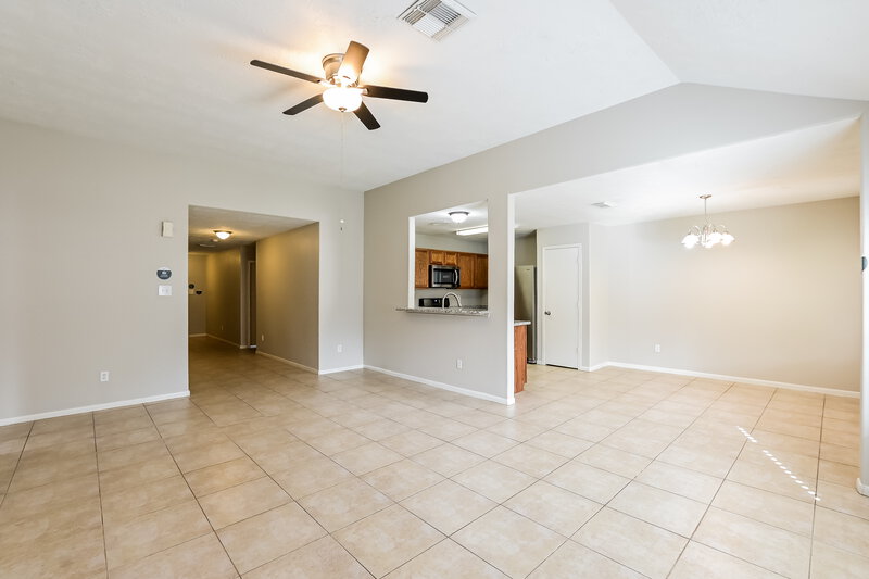 1,780/Mo, 2422 Fox Water Drive Spring, TX 77386 Living Room View