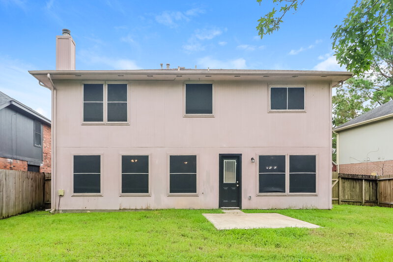 2,260/Mo, 3831 Woodlace Drive Humble, TX 77396 Rear View