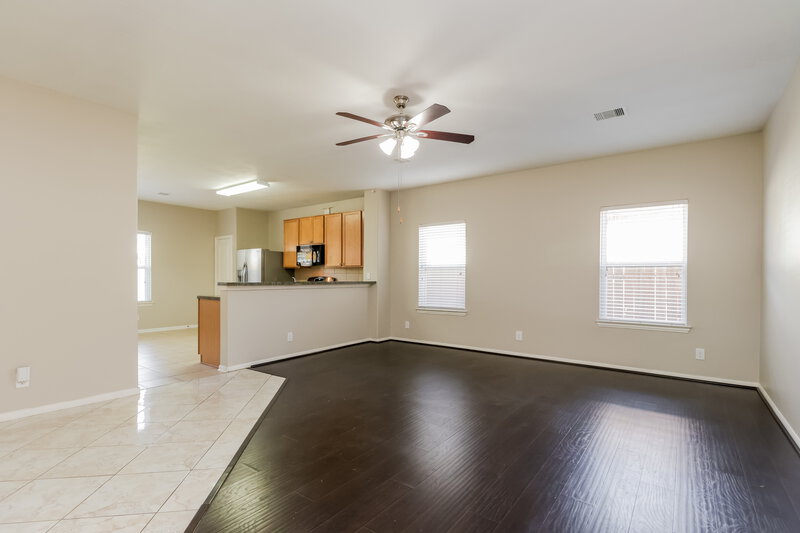 1,900/Mo, 20311 Percheron Trail Humble, TX 77338 Living Room View