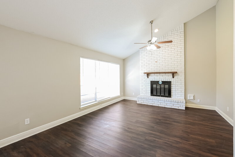 1,875/Mo, 25535 Chapel Ridge Lane Spring, TX 77373 Living Room View
