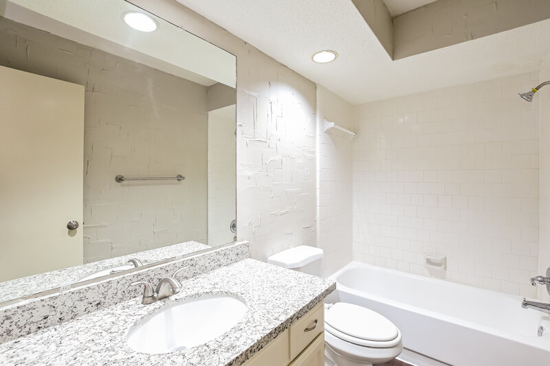 1,875/Mo, 25535 Chapel Ridge Lane Spring, TX 77373 Bathroom View