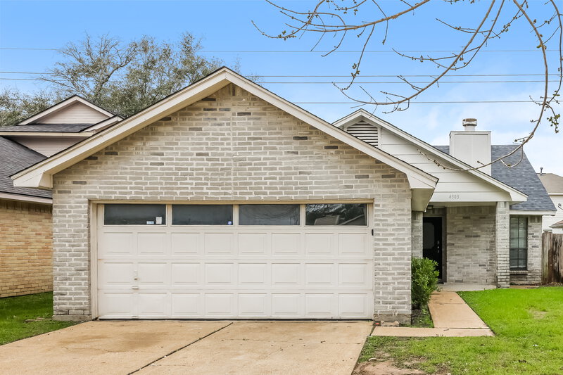 1,825/Mo, 4303 Hawk Meadow Drive Katy, TX 77449 External View
