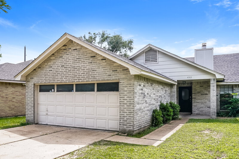 1,805/Mo, 4303 Hawk Meadow Drive Katy, TX 77449 Front View