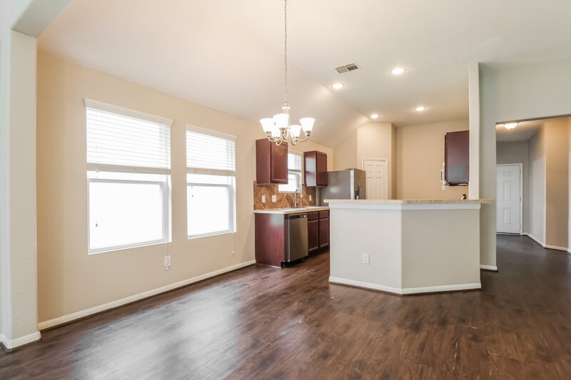 1,995/Mo, 21223 Fox Orchard Ct Humble, TX 77338 Dining Room View