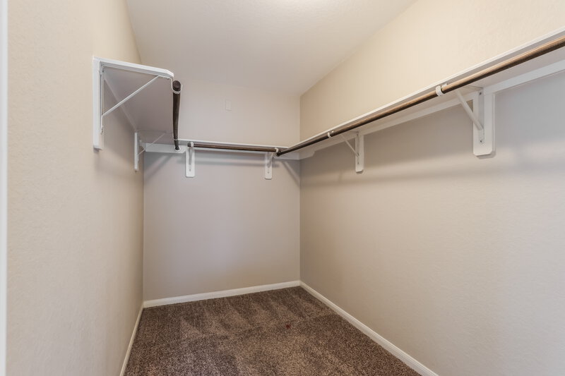 1,995/Mo, 21223 Fox Orchard Ct Humble, TX 77338 Walk In Closet View