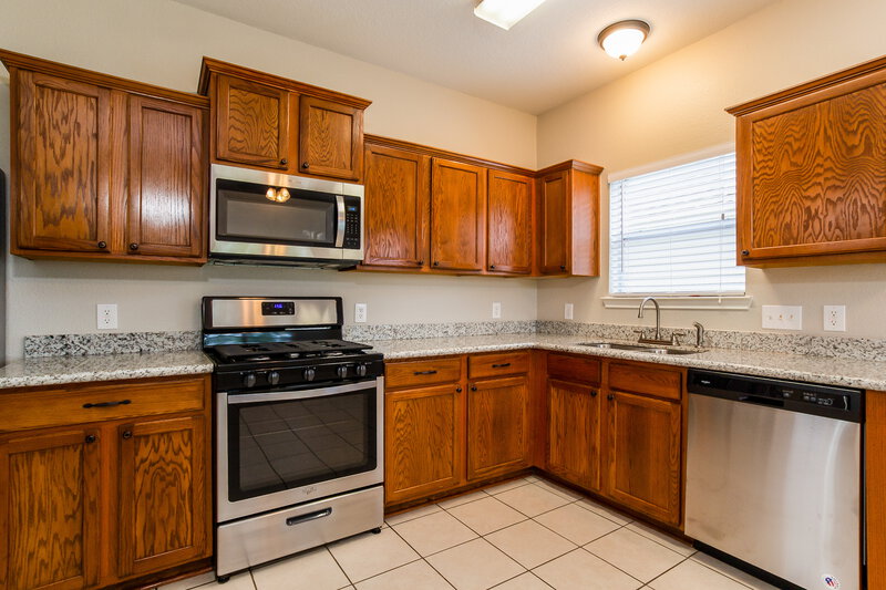 1,915/Mo, 1815 Adriana Lane Houston, TX 77049 Kitchen View