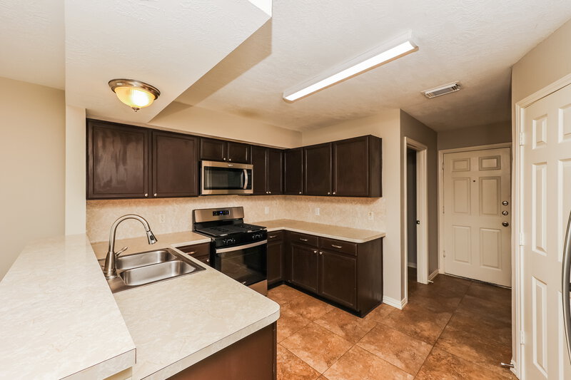 1,925/Mo, 19451 Cypress Royal Drive Katy, TX 77449 Kitchen View