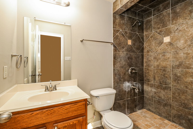 2,350/Mo, 18430 Atascocita Meadows Drive Humble, TX 77346 Misc View 15