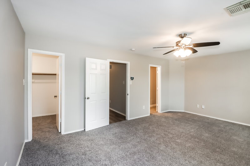 1,980/Mo, 3623 Bridgebluff Lane Katy, TX 77449 Main Bedroom View 2