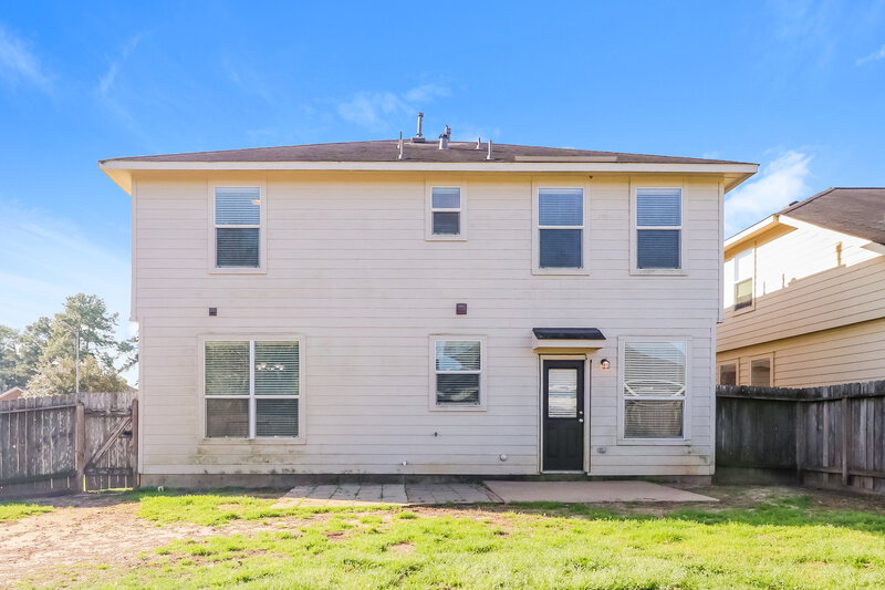 2,330/Mo, 15618 Forest Creek Farms Cypress, TX 77429 Rear View