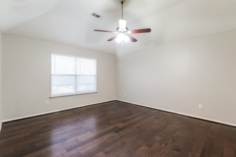 1,985/Mo, 5606 Roserock Lane Spring, TX 77379 Main Bedroom View
