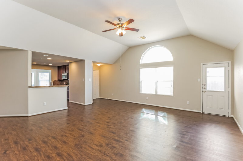 1,960/Mo, 21230 Fox Branch Trail Humble, TX 77338 Living Room View 3