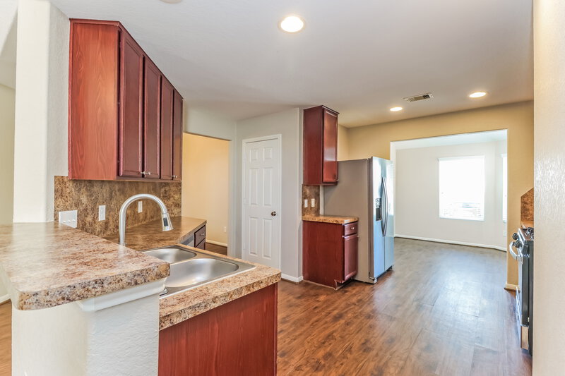 1,960/Mo, 21230 Fox Branch Trail Humble, TX 77338 Kitchen View