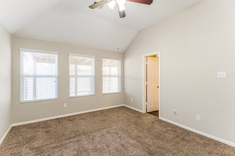 1,960/Mo, 21230 Fox Branch Trail Humble, TX 77338 Main Bedroom View