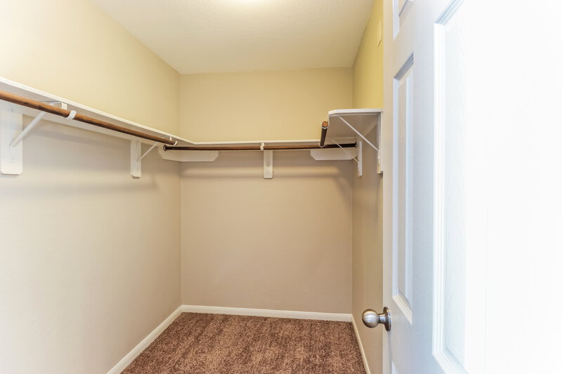 1,960/Mo, 21230 Fox Branch Trail Humble, TX 77338 Walk In Closet View