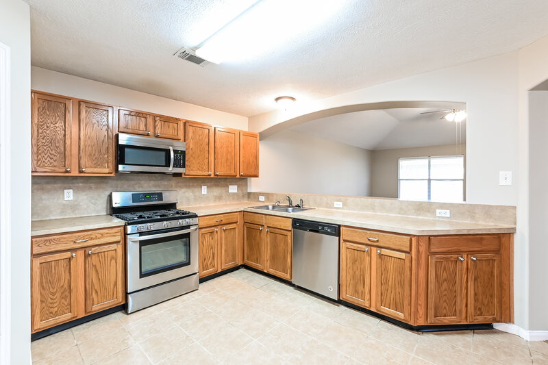 2,020/Mo, 2538 Halstead Drive Spring, TX 77386 Kitchen View