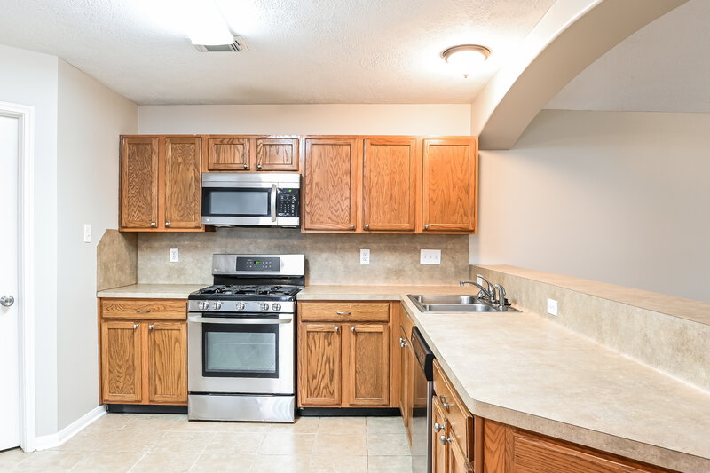 2,020/Mo, 2538 Halstead Drive Spring, TX 77386 Kitchen View 2