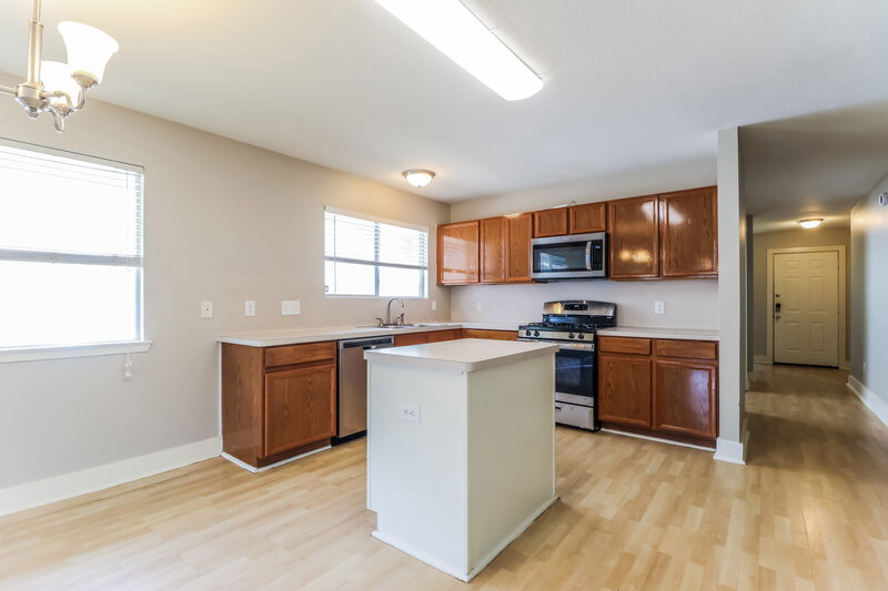 2,105/Mo, 422 Laurel Timbers Drive Houston, TX 77339 Kitchen View