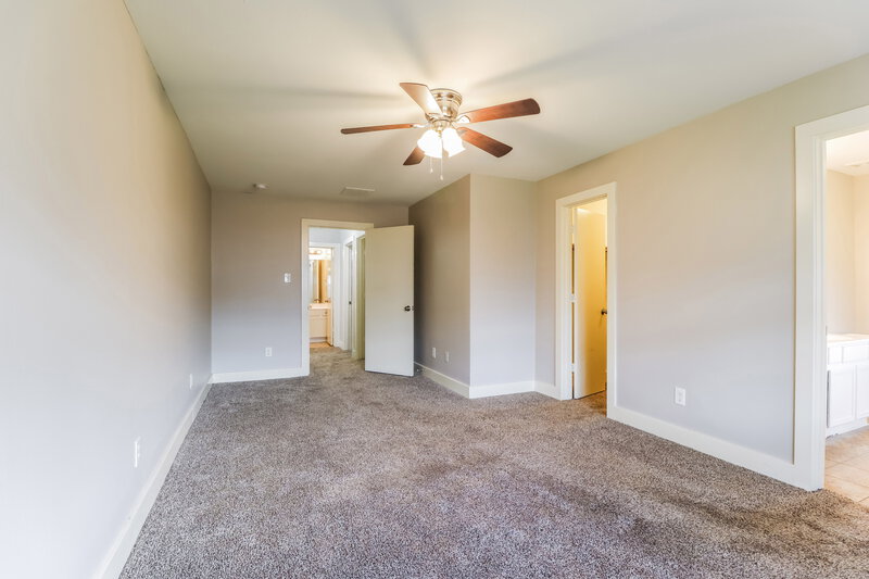 2,105/Mo, 422 Laurel Timbers Drive Houston, TX 77339 Main Bedroom View 2