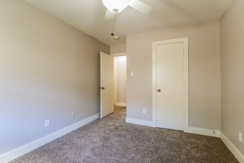 2,105/Mo, 422 Laurel Timbers Drive Houston, TX 77339 Bedroom View 3