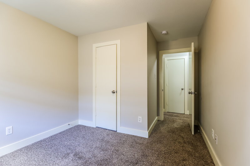 2,105/Mo, 422 Laurel Timbers Drive Houston, TX 77339 Bedroom View 4