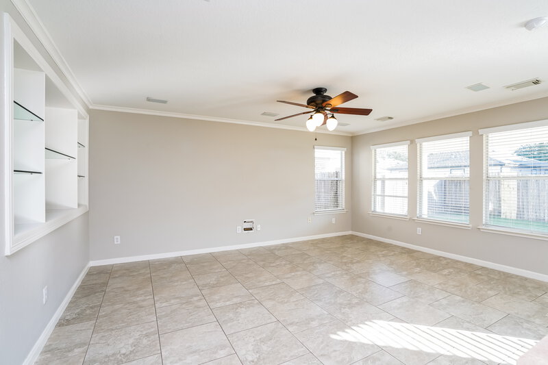 2,260/Mo, 11427 Flying Geese Lane Tomball, TX 77375 Living Room View 3