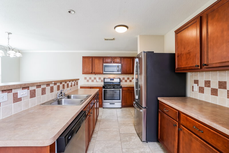 2,260/Mo, 11427 Flying Geese Lane Tomball, TX 77375 Kitchen View