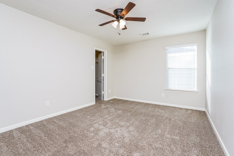 2,260/Mo, 11427 Flying Geese Lane Tomball, TX 77375 Bedroom View