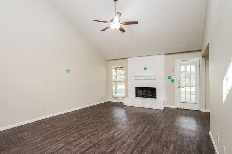 3,160/Mo, 11918 Cottonwood Lane Cypress, TX 77429 Living Room View 2