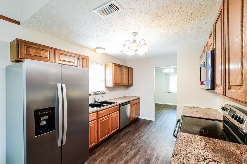 2,390/Mo, 11918 Cottonwood Lane Cypress, TX 77429 Kitchen View