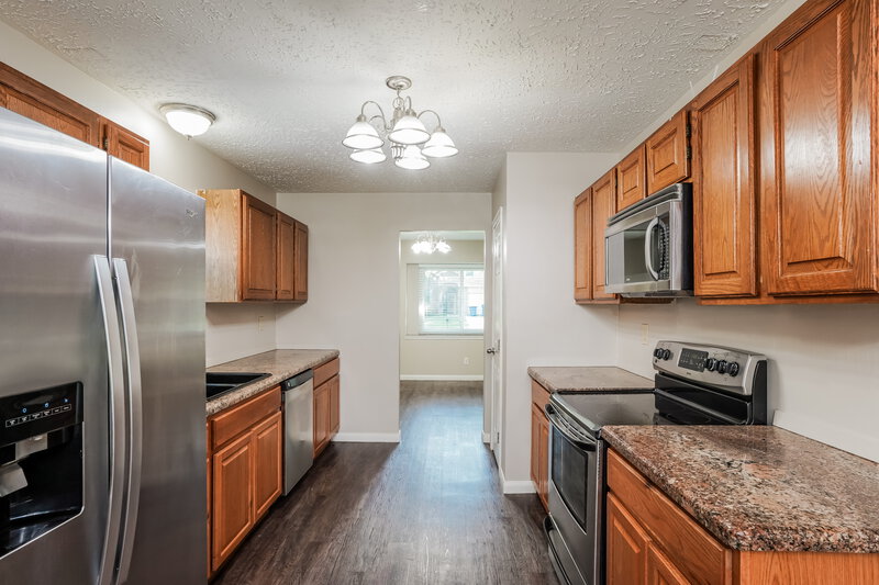 3,160/Mo, 11918 Cottonwood Lane Cypress, TX 77429 Kitchen View 2