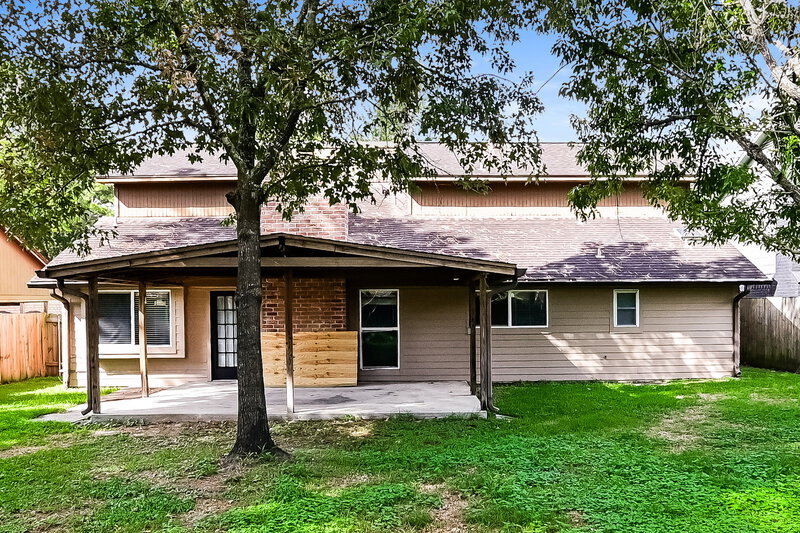 2,390/Mo, 11918 Cottonwood Lane Cypress, TX 77429 Rear View