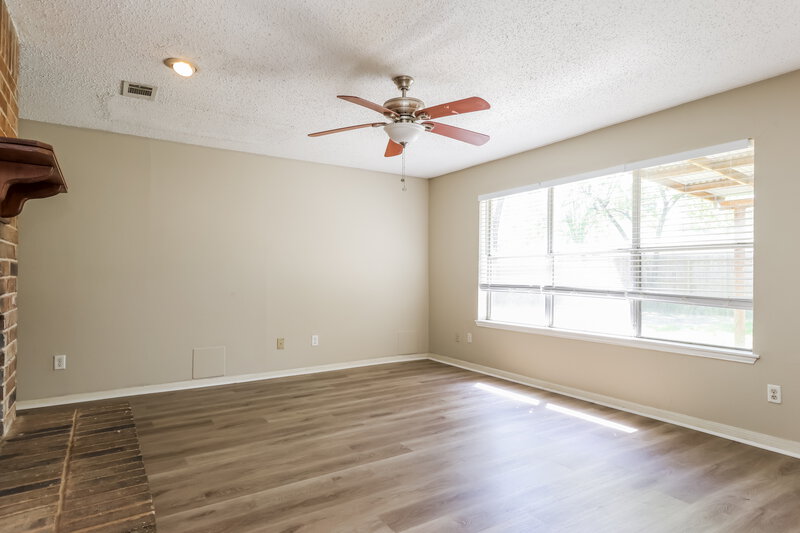 1,935/Mo, 2118 Rycroft Drive Spring, TX 77386 Living Room View 3