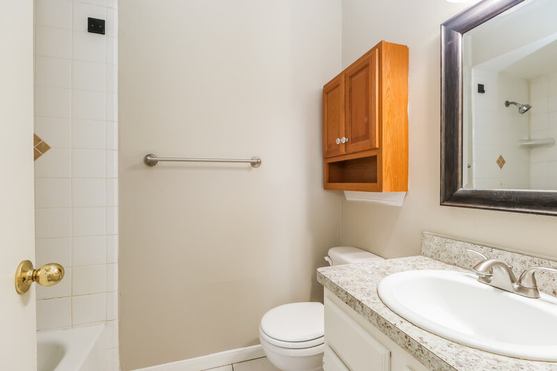 1,935/Mo, 2118 Rycroft Drive Spring, TX 77386 Main Bathroom View