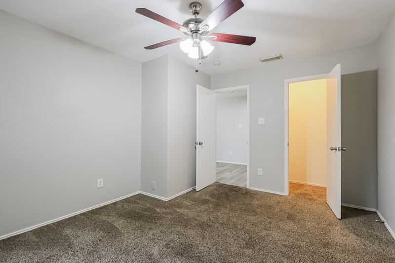 1,745/Mo, 11811 Sunny Stream Drive Tomball, TX 77375 Bedroom View 2