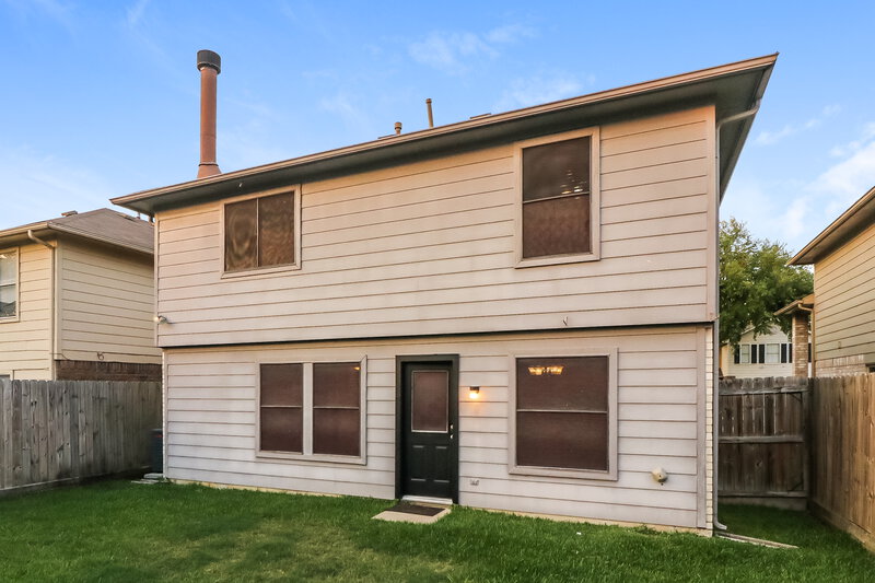 1,885/Mo, 11811 Sunny Stream Drive Tomball, TX 77375 Rear View