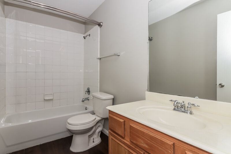 1,955/Mo, 18411 Atascocita Meadows Drive Humble, TX 77346 Bathroom View