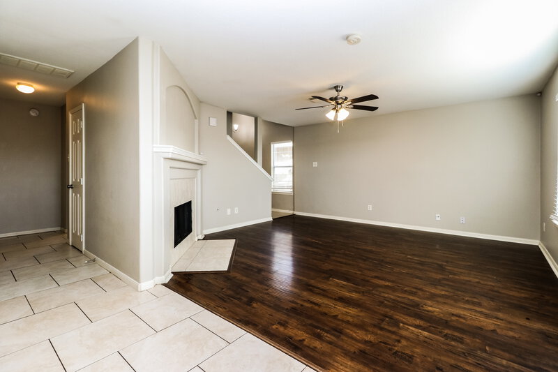 1,745/Mo, 21626 Karpathos Lane Spring, TX 77388 Living Room View 3