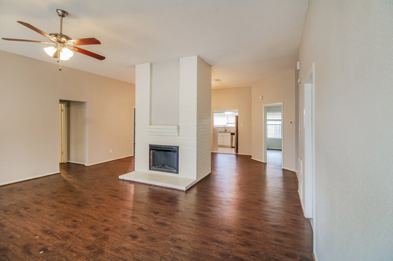 1,895/Mo, 2530 Doverglen Dr Missouri City, TX 77489 Misc View 4