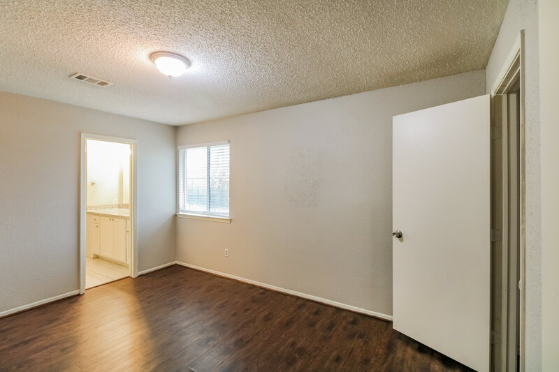 1,895/Mo, 2530 Doverglen Dr Missouri City, TX 77489 Misc View 9